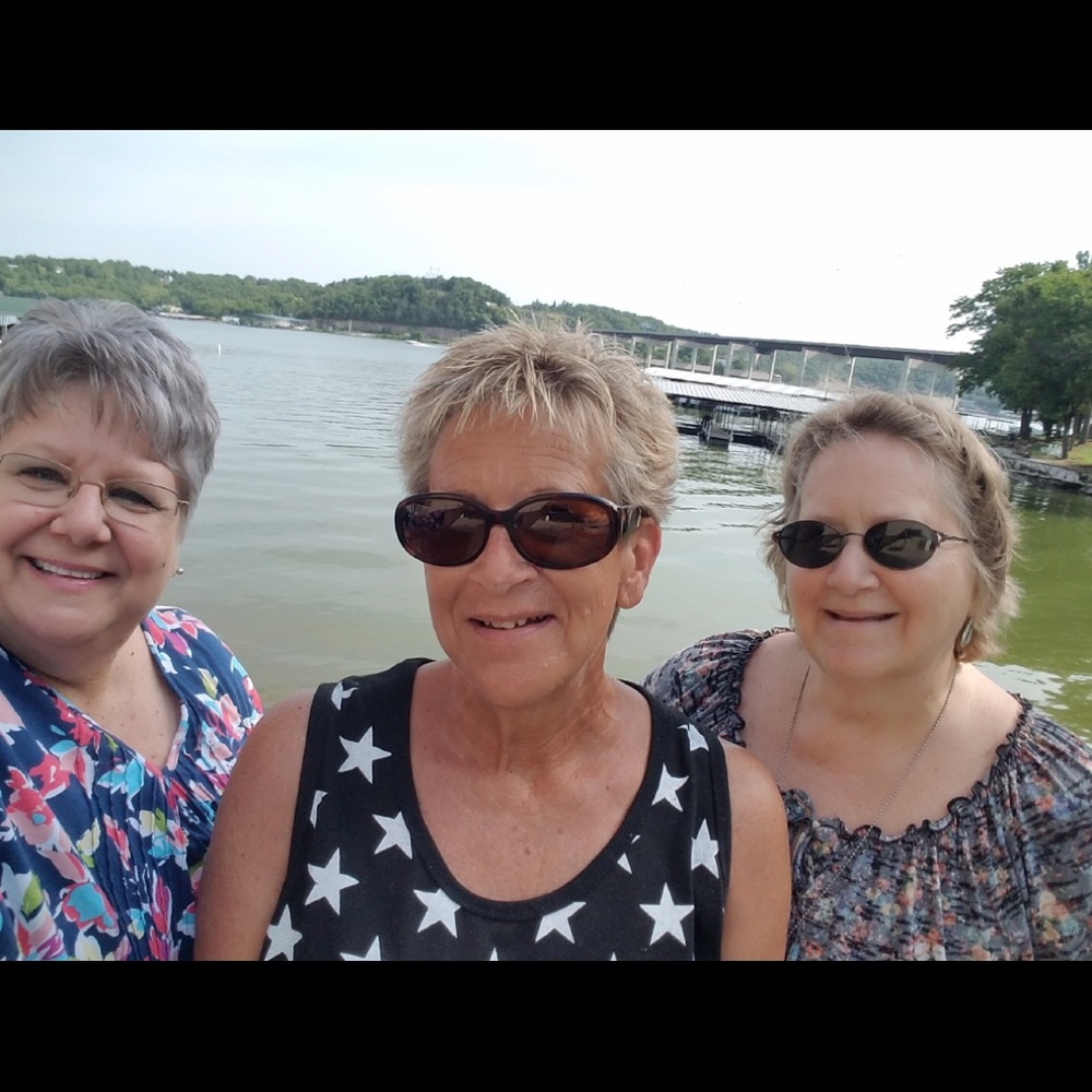 Meet your Posher, Vickie